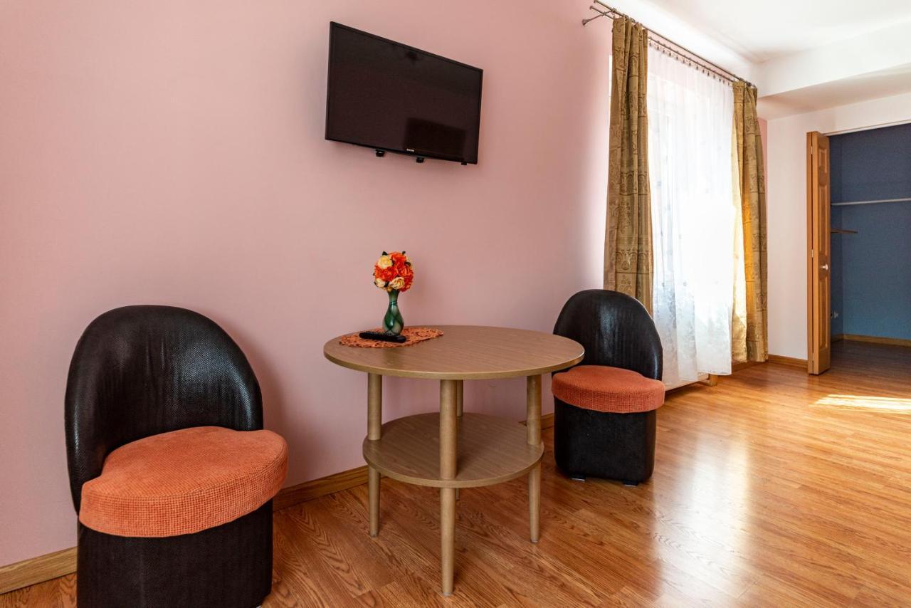 Smiltele Hotel Palanga Buitenkant foto