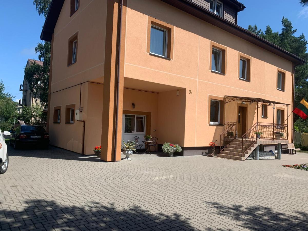 Smiltele Hotel Palanga Buitenkant foto