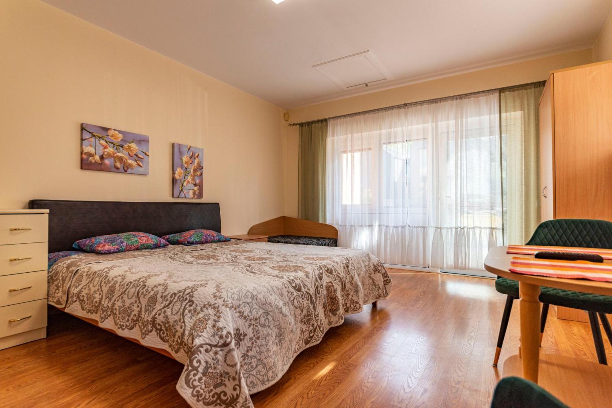 Smiltele Hotel Palanga Buitenkant foto