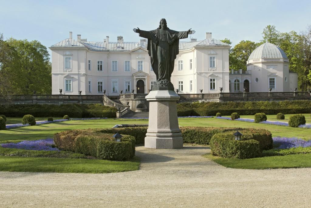 Smiltele Hotel Palanga Buitenkant foto